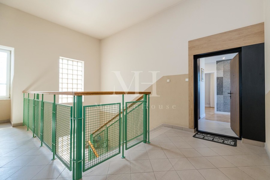 Warszawa, Warszawa, Warszawa, Nowosielecka, 3Pokoje  2 Łazienki 2 Tarasy38m2 HighStanard Garaż