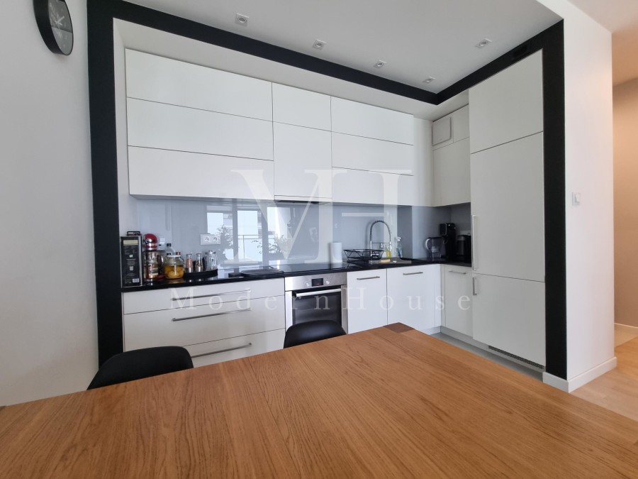 Warszawa, Warszawa, Warszawa, Ludwika Rydygiera, 3 pokojowe mieszkanie w apartamentowcu.