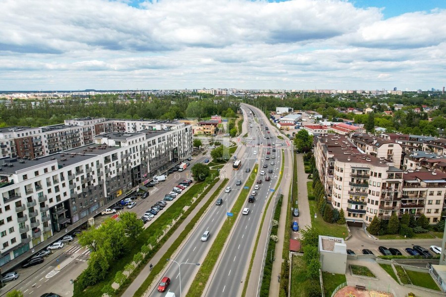 Warszawa, Pakiet 8 lokali usługowych – Warszawa, Włochy!