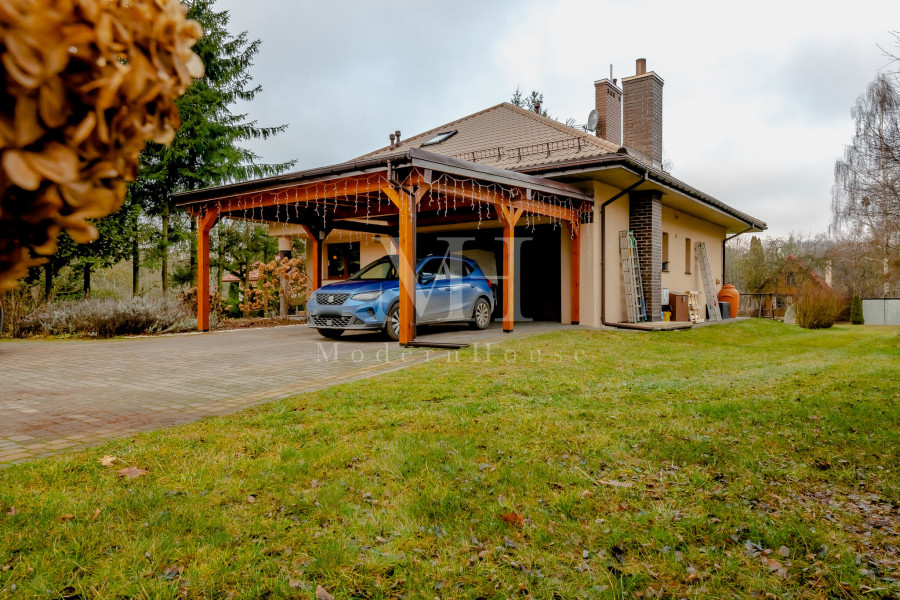 białostocki, Choroszcz, Kościuki, Dom z piękną, dużą działką — tylko 8 km od Białegostoku