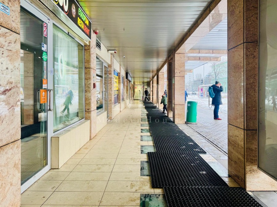 Warszawa, al. Jana Pawła II, Lokal komercyjny 245 m² | TOP ekspozycja | al. Jana Pawła II | handel / usługi / gastronomia