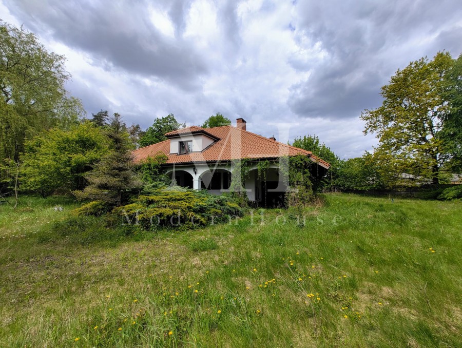 miński, Halinów, Józefin, Dom przy lesie na 4000 m² – cisza, przestrzeń i komfort 30 min od W-wy