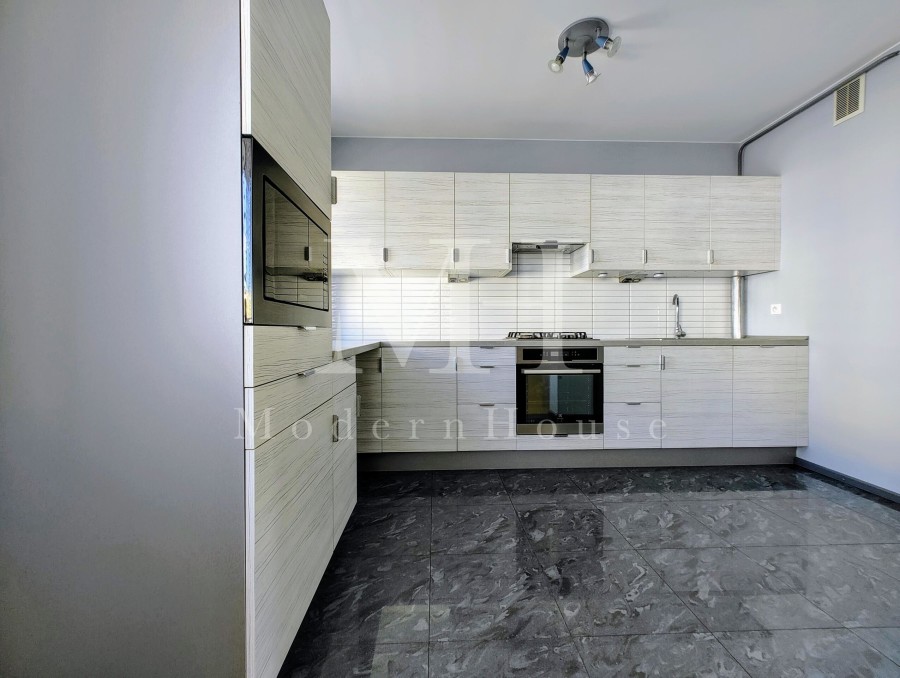 białostocki, Białystok, Białystok, Wąska, Przestronne 3 pokoje z balkonem – gotowe dla rodziny | Centrum