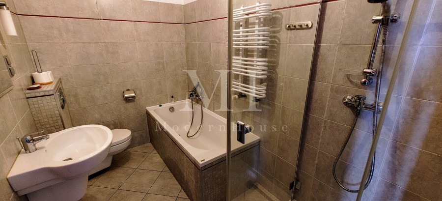 białostocki, Białystok, Białystok, Wąska, Przestronne 3 pokoje z balkonem – gotowe dla rodziny | Centrum