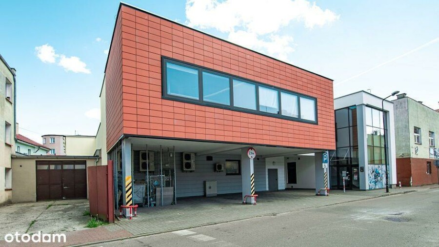 białogardzki, Białogard, Białogard, 1-go Maja, 4 lokale usługowe w centrum