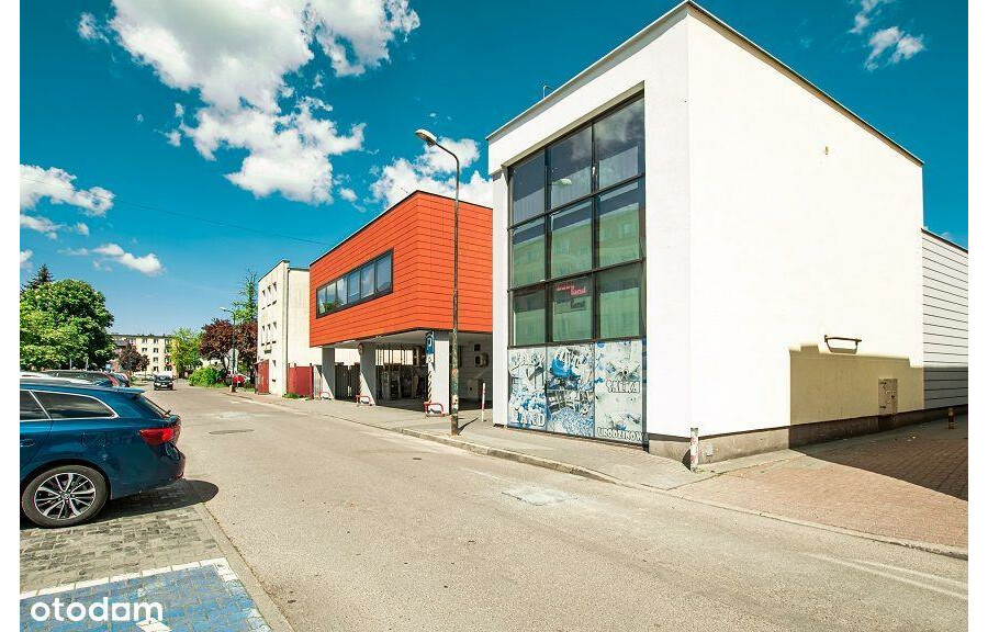 białogardzki, Białogard, Białogard, 1-go Maja, 4 lokale usługowe w centrum