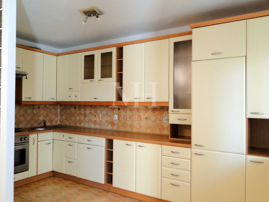 Białystok, Kraszewskiego, Dwa  pokoje - parter- Bojary -duży balkon - garaż.