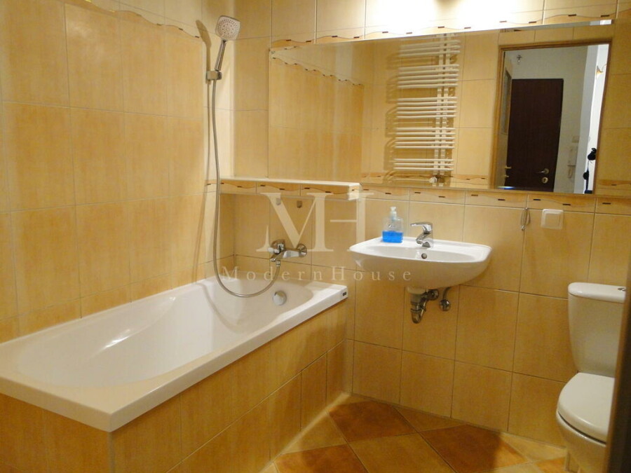 Białystok, Kraszewskiego, Dwa  pokoje - parter- Bojary -duży balkon - garaż.