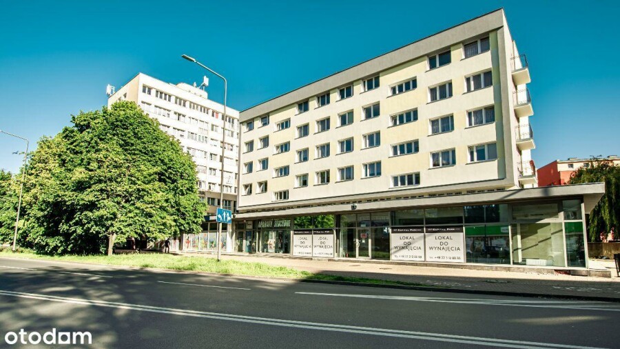Szczecin, Ludomiła Rayskiego, Lokal handlowy w parterze budynku mieszkalnego