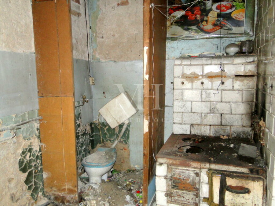 Białystok, 4 mieszkania lub lokale użytkowe przy Hetmańskiej.