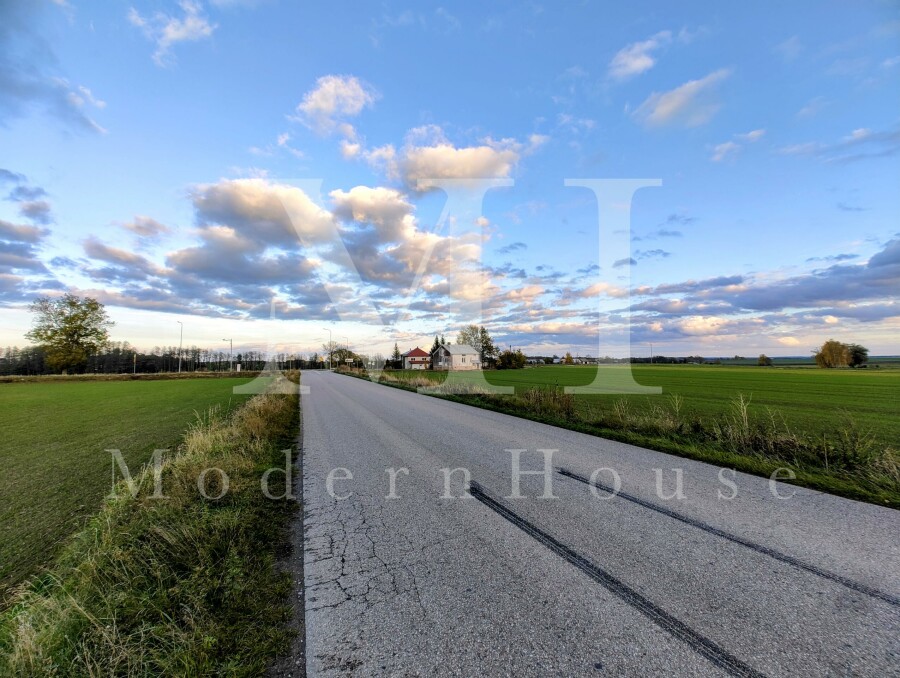 moniecki, Mońki, Mońki, Okazja-Dom z działką 948 m² przy granicy Moniek – idealny dla rodziny.