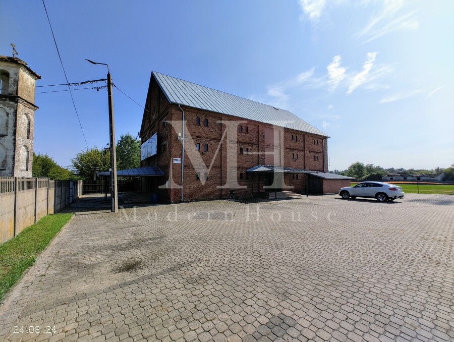 białostocki, Poświętne, Pietkowo, Solidny budynek wiele możliwości !!!