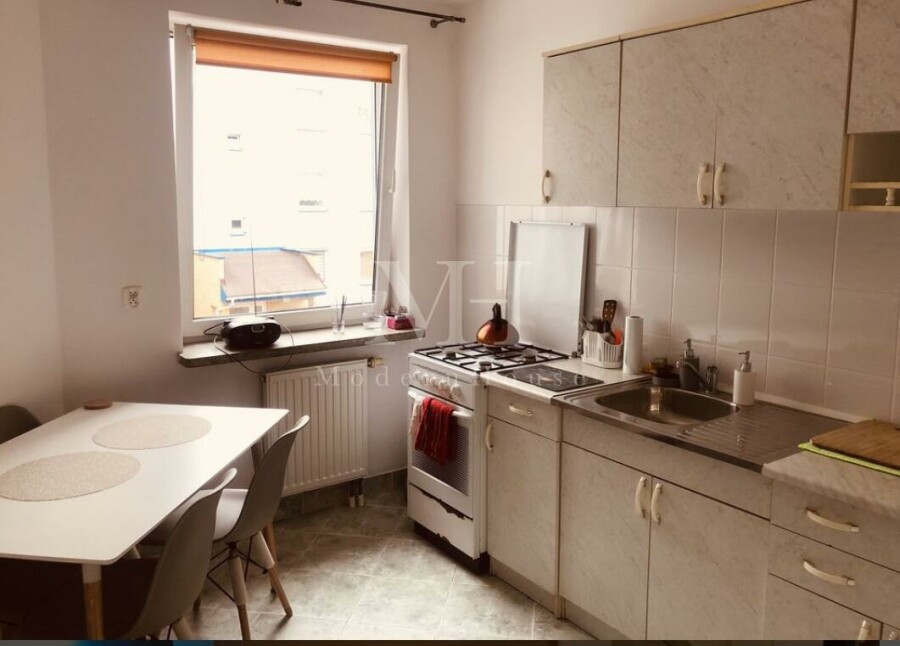 Białystok, Zachodnia, Dwa pokoje na Nowym Mieście, I piętro.