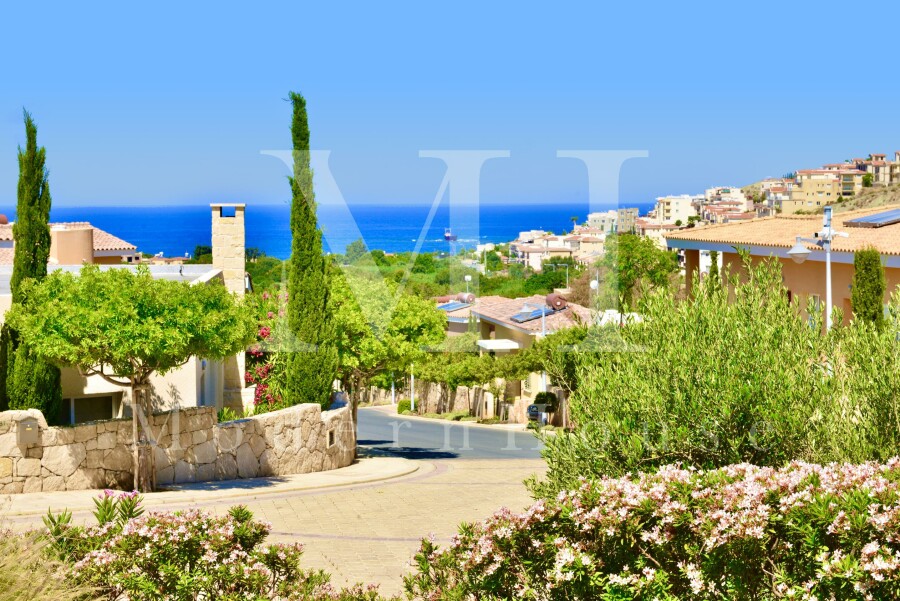 Chloraka, Przestronny apartament w ekskluzywnym kompleksie