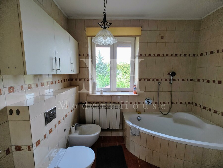 białostocki, Supraśl, Grabówka, Dom dla dużej rodziny w Grabówce – 360 m², gotowy do zamieszkania!