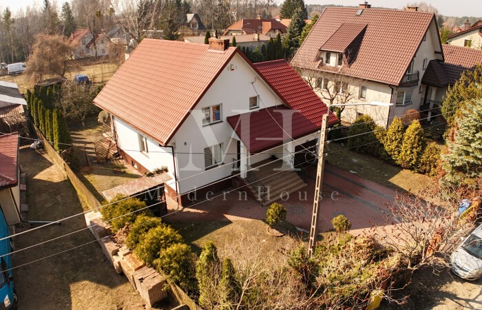 podlaskie, białostocki, Dom  2005r 160m2/ 791m2 działki, zabudowany garaż, 2 tarasy 1 balkon