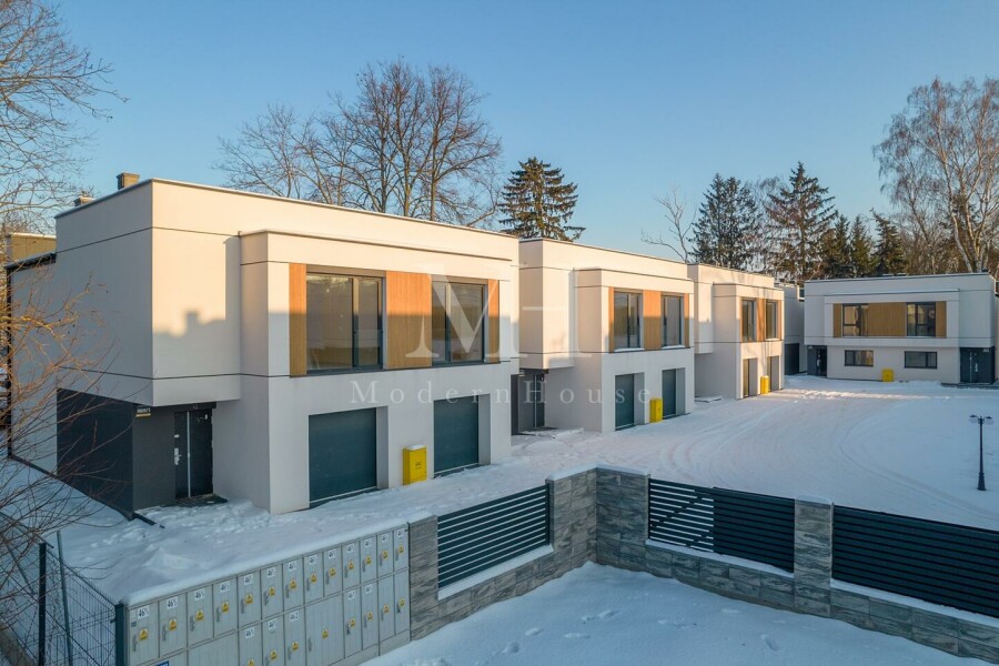 wołomiński, Wołomin, Wołomin, Lipińska, Segmenty w centrum Wołomina | Bezczynszowe | Ogródek | Garaż | Bez PCC
