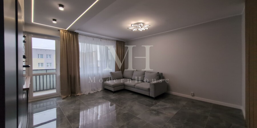 białostocki, Białystok, Białystok, al. Wincentego Witosa, Czteropokojowe mieszkanie po generalnym remoncie gotowe do wejścia