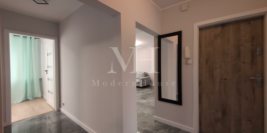 białostocki, Białystok, Białystok, al. Wincentego Witosa, Czteropokojowe mieszkanie po generalnym remoncie gotowe do wejścia