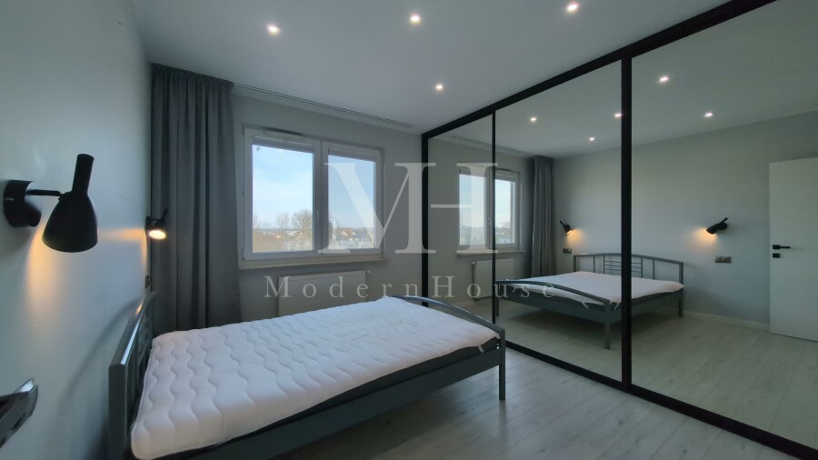 bielski, Bielsk Podlaski, Bielsk Podlaski, Mickiewicza, 68m2, Ostatnie piętro w bloku z windą  2019r