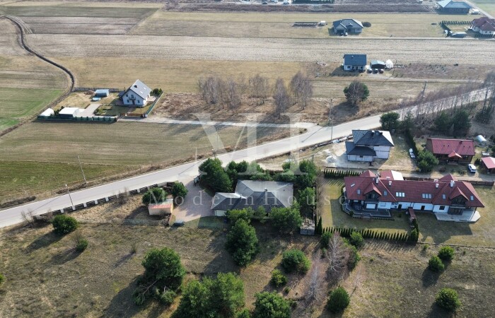 mazowieckie, wołomiński, Rodzinny dom z dużą działką 5 pokoi  garaż 2 auta Dąbrówka 30 min W-wa!