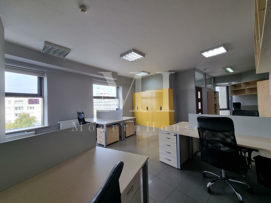 Warszawa, Warszawa, Warszawa, al. Jana Pawła II, Biuro w świetnej lokalizacji - dostępne od zaraz!