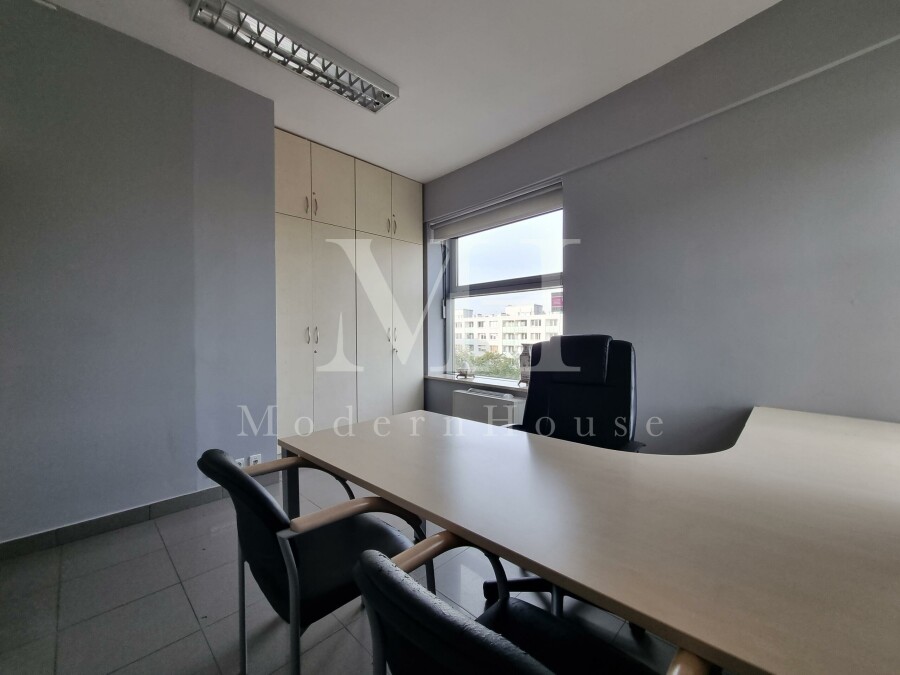 Warszawa, Warszawa, Warszawa, al. Jana Pawła II, Biuro w świetnej lokalizacji - dostępne od zaraz!