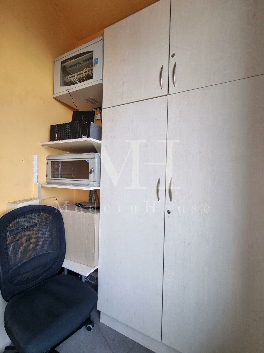 Warszawa, Warszawa, Warszawa, al. Jana Pawła II, Biuro w świetnej lokalizacji - dostępne od zaraz!