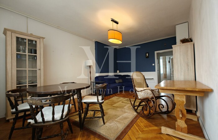 mazowieckie, Warszawa, Warszawa, Siennicka – 2 pokoje balkon winda rozkładowe