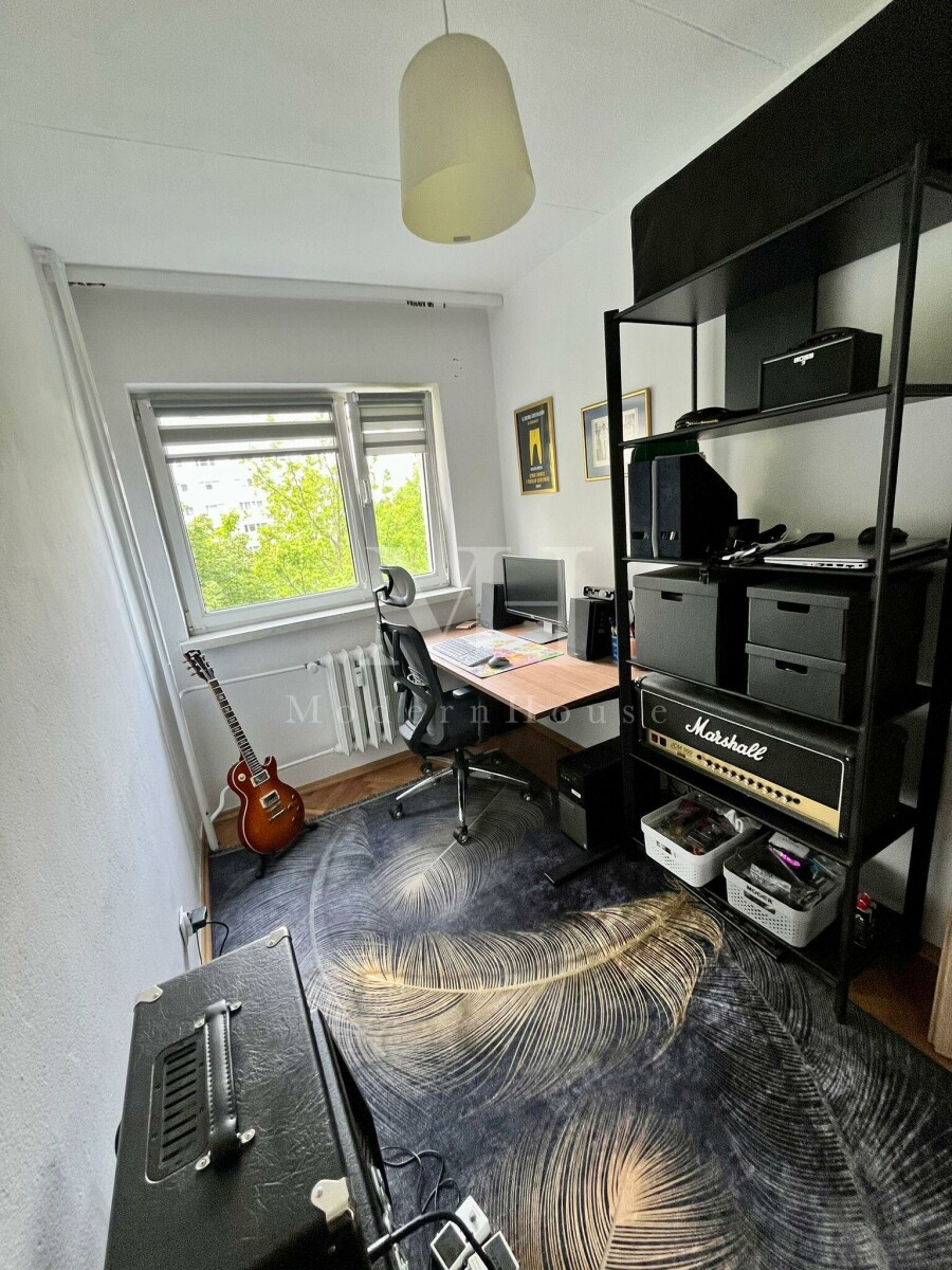 Warszawa, Władysława Broniewskiego, Widok na zieleń, słońce i potencjał – 3 pokoje na prestiżowych Sadach Żoliborskich