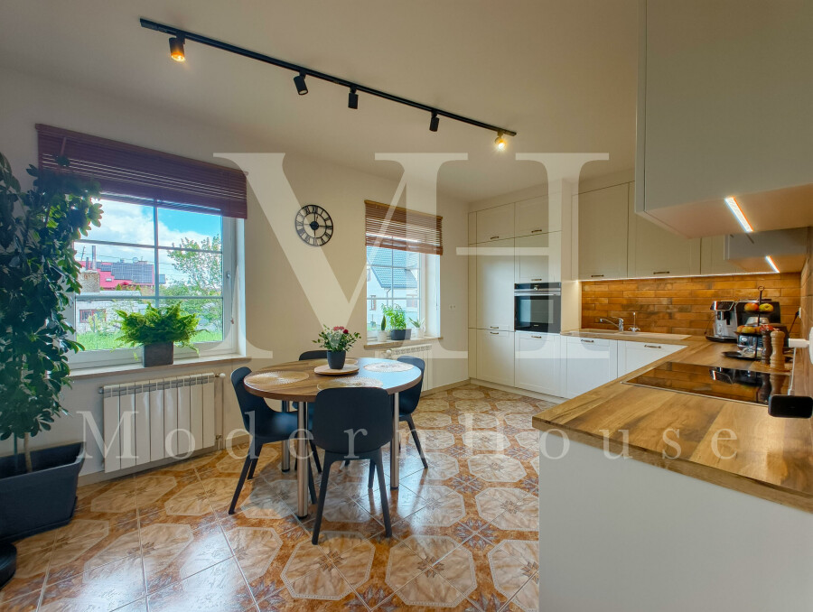 moniecki, Mońki, Mońki, Henryka Sienkiewicza, Wyjątkowy dom w Mońkach – 170 m² komfortu + lokal z potencjałem 54 m²