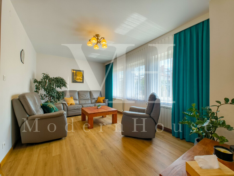 moniecki, Mońki, Mońki, Henryka Sienkiewicza, Wyjątkowy dom w Mońkach – 170 m² komfortu + lokal z potencjałem 54 m²