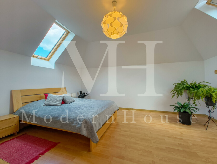 moniecki, Mońki, Mońki, Henryka Sienkiewicza, Wyjątkowy dom w Mońkach – 170 m² komfortu + lokal z potencjałem 54 m²