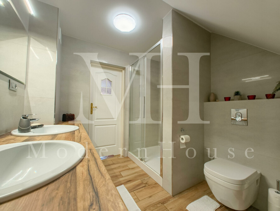 moniecki, Mońki, Mońki, Henryka Sienkiewicza, Wyjątkowy dom w Mońkach – 170 m² komfortu + lokal z potencjałem 54 m²