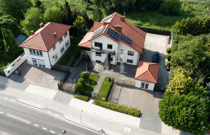 mazowieckie, Warszawa, Nieruchomość inwestycyjna Dom 390 m² + lokale usługowe Wawer