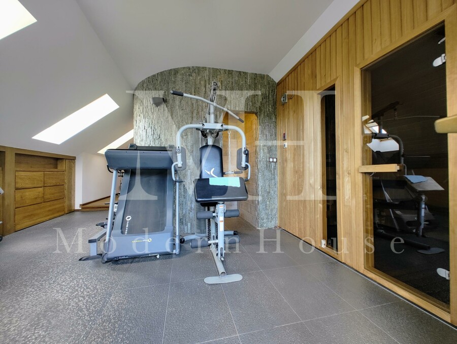 Warszawa, Wyganowska, Wyjątkowy dom w Choszczówce – 295 m² luksusu, ogród, sauna, tarasy!