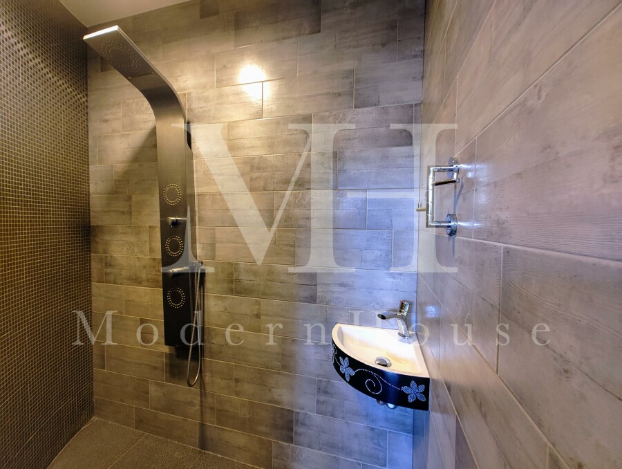 Warszawa, Wyganowska, Wyjątkowy dom w Choszczówce – 295 m² luksusu, ogród, sauna, tarasy!