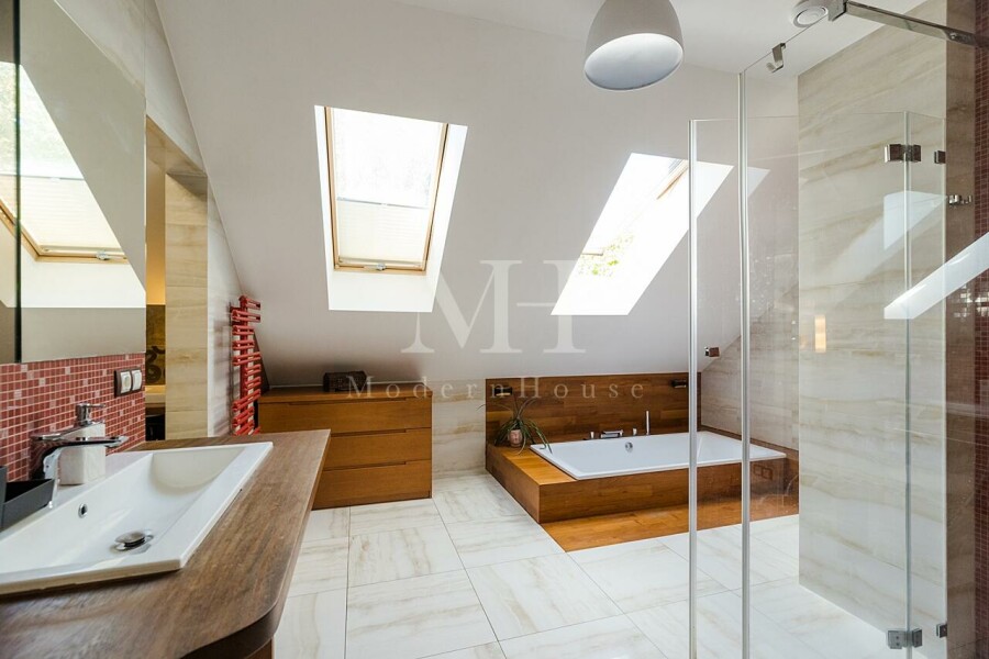 Warszawa, Wyganowska, Wyjątkowy dom w Choszczówce – 295 m² luksusu, ogród, sauna, tarasy!