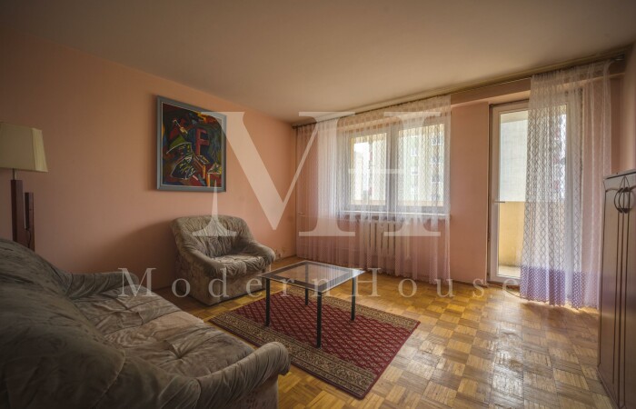 podlaskie, Białystok, 3 pokojowe mieszkanie z balkonem w bloku z cegły 1994r
