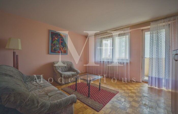 podlaskie, Białystok, 3 pokojowe mieszkanie z balkonem w bloku z cegły 1994r
