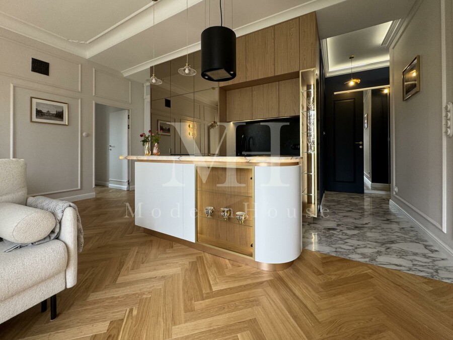 Warszawa, Warszawa, Warszawa, 3Pokoje 3balkony 2Łazienki Sufity3.15m Widok Centrum  WYSOKI STAANDARD