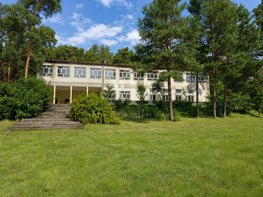węgrowski, Łochów, Łazy, Nieruchomość z potencjałem 3,7 ha, 1480 m2 pow. użyt. Łazy, Lochów