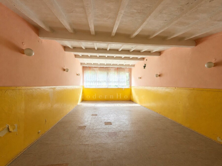 węgrowski, Łochów, Łazy, Nieruchomość z potencjałem 3,7 ha, 1480 m2 pow. użyt. Łazy, Lochów