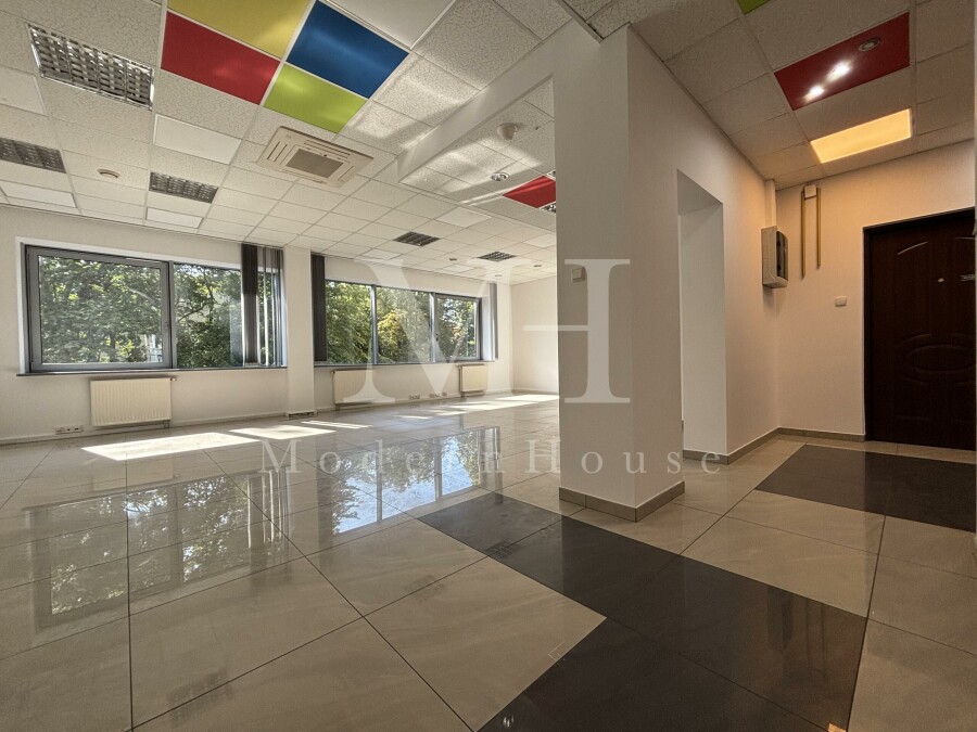 Warszawa, al. Jerozolimskie, Lokal biurowo-usługowy 166 m² | Al.Jerozolimskie| 3 miejsca parkingowe