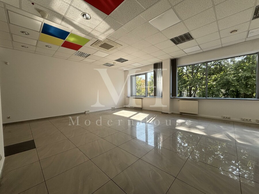 Warszawa, al. Jerozolimskie, Lokal biurowo-usługowy 166 m² | Al.Jerozolimskie| 3 miejsca parkingowe