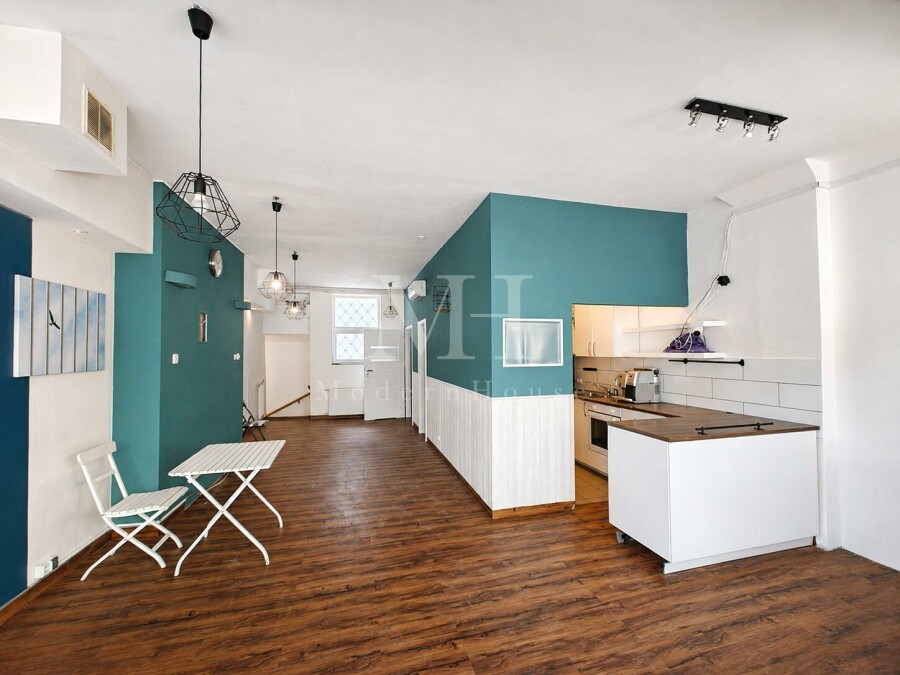 Warszawa, Obozowa, Wola Obozowa lokal usługowy 100 m²  parter | witryna | piwnican 40
