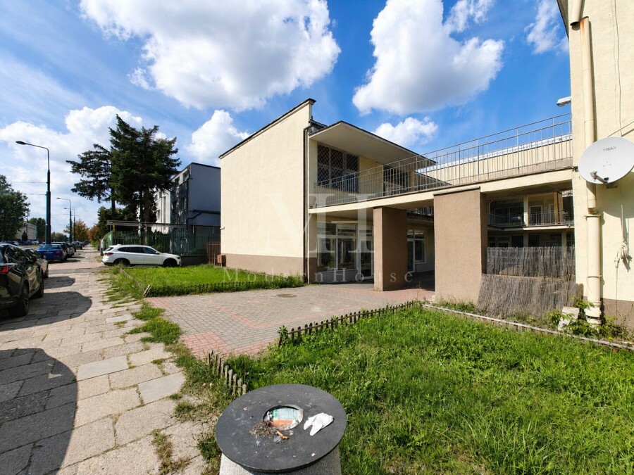 Warszawa, Obozowa, Wola Obozowa lokal usługowy 100 m²  parter | witryna | piwnican 40