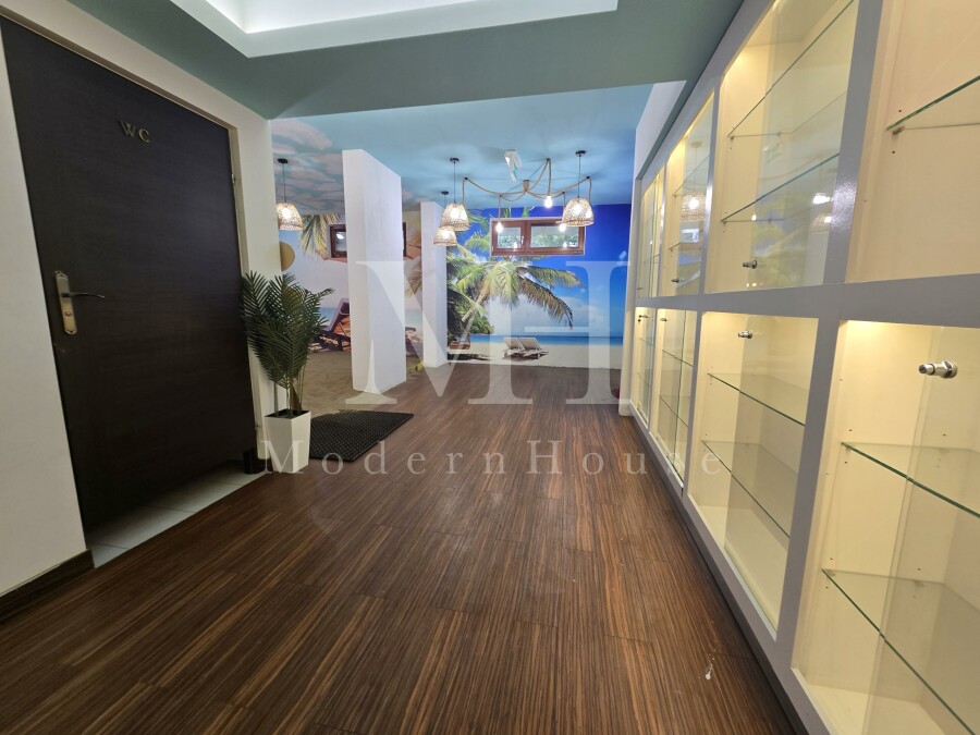 Warszawa, Sarmacka, Lokal usługowy 127 m² | Duże witryny | Świetna ekspozycja | Wilanów