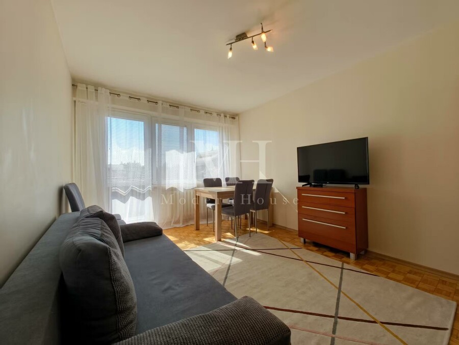 Białystok, Dziesięciny, Gajowa, 3 pokoje na ul. Gajowej – balkon, piwnica i parking za szlabanem