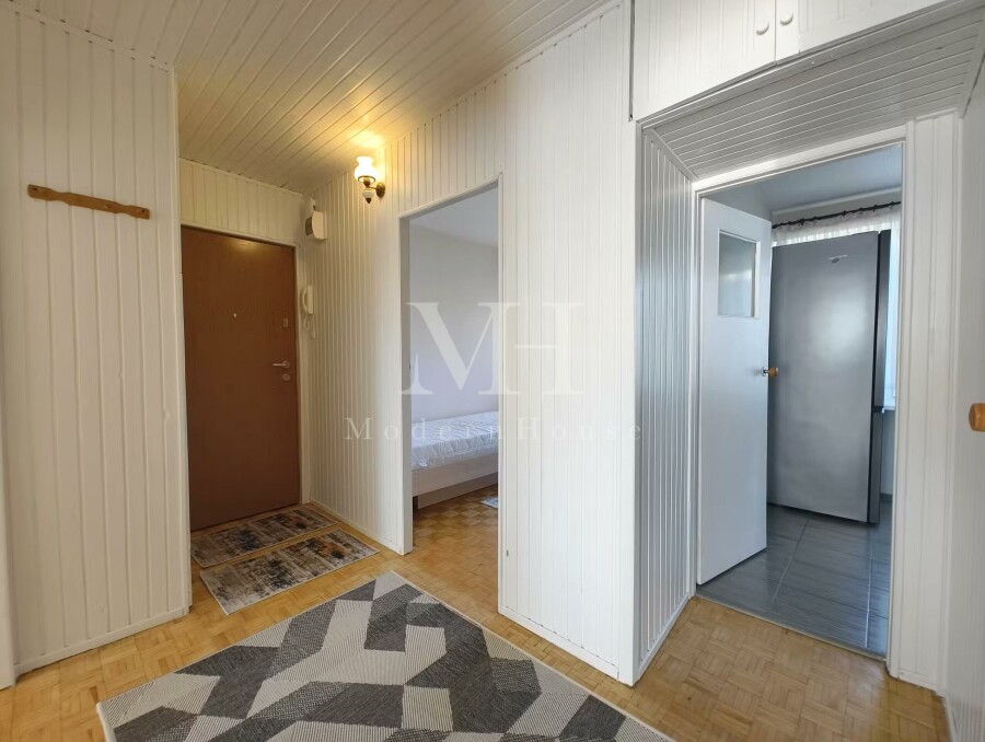 Białystok, Dziesięciny, Gajowa, 3 pokoje na ul. Gajowej – balkon, piwnica i parking za szlabanem
